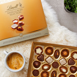 Lindt Swiss Luxury Selection 195g