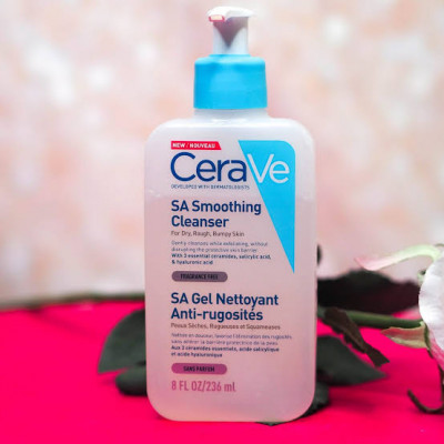 Cerave Smoothing Cleanser 236ml
