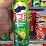 Pringles Rich Chessy Garlic Chips 102g