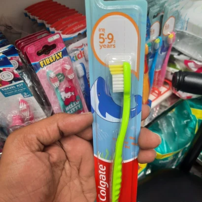 Colgate Tooth Brush (5-9years) Green